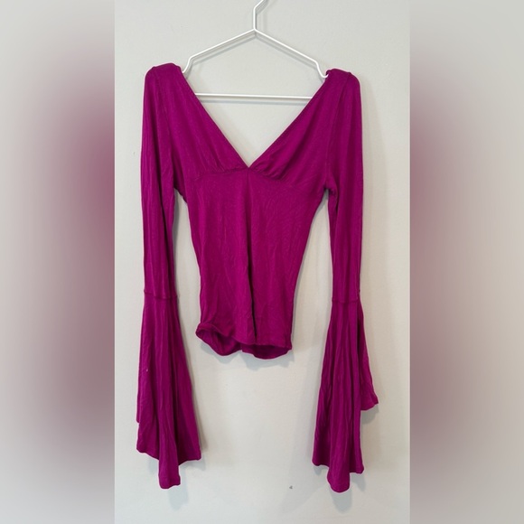 Free People We the Free What A Babe Top fuchsia ruched Top Size Small - Picture 8 of 9